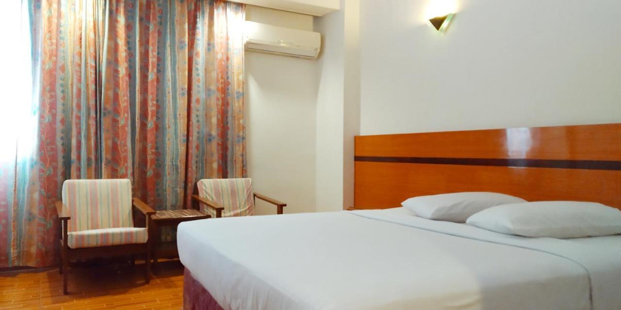 Paradise Hotel Tanjung Pinang Eksteriør bilde