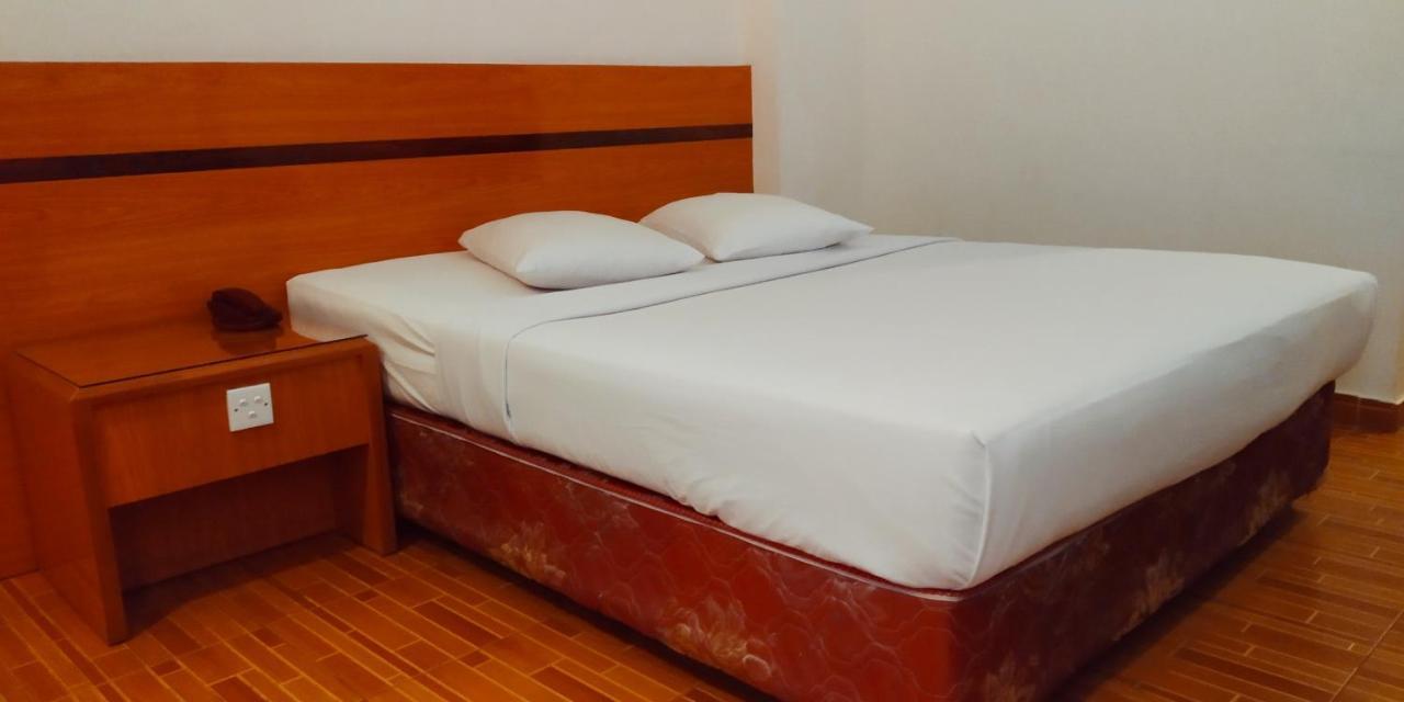 Paradise Hotel Tanjung Pinang Eksteriør bilde
