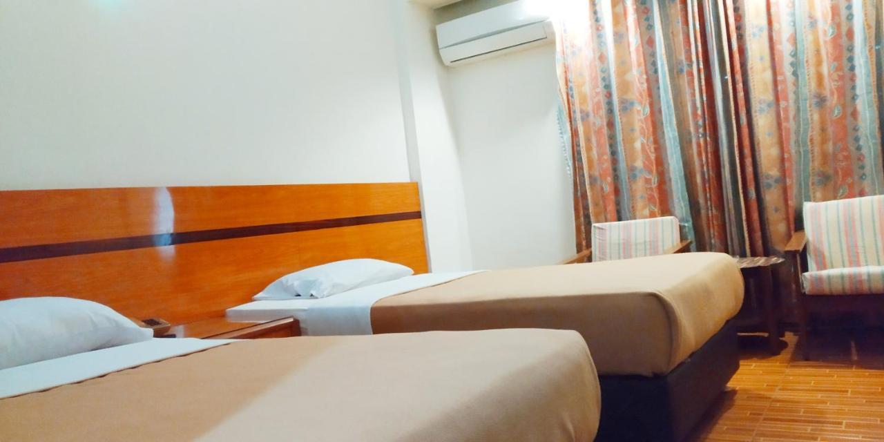 Paradise Hotel Tanjung Pinang Eksteriør bilde